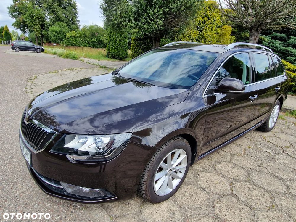 Skoda Superb 2.0 TDI Active - 1