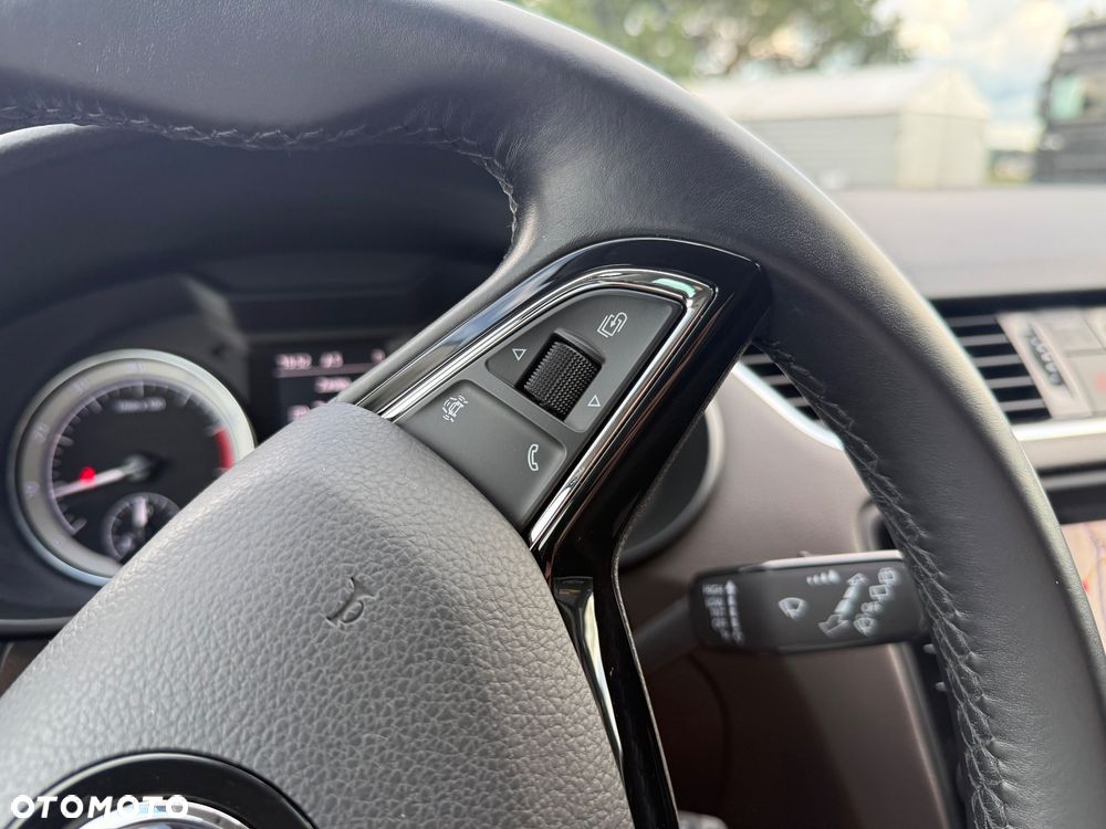Skoda Octavia Scout 1.8 TSI 4x4 DSG - 24
