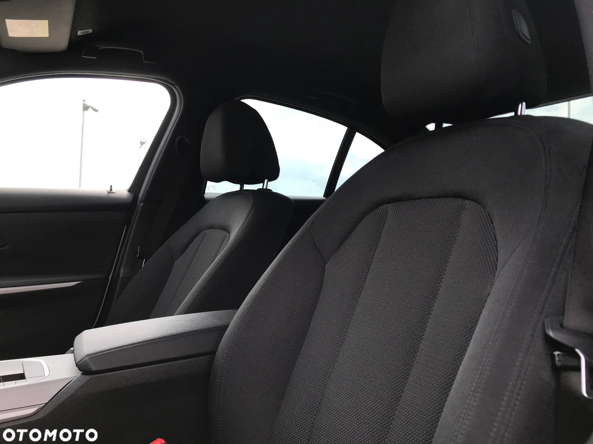 BMW Seria 3 320i xDrive Advantage sport - 28