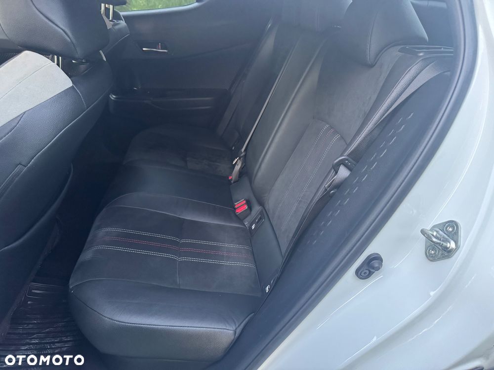 Toyota C-HR 2.0 Hybrid GR Sport - 27