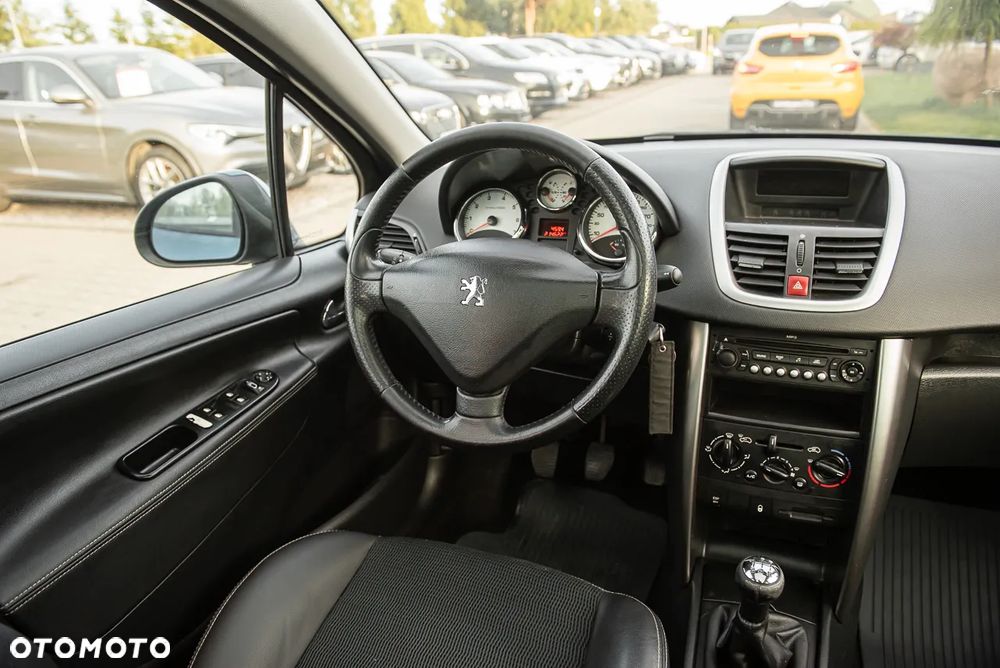 Peugeot 207 120 VTi Premium - 17