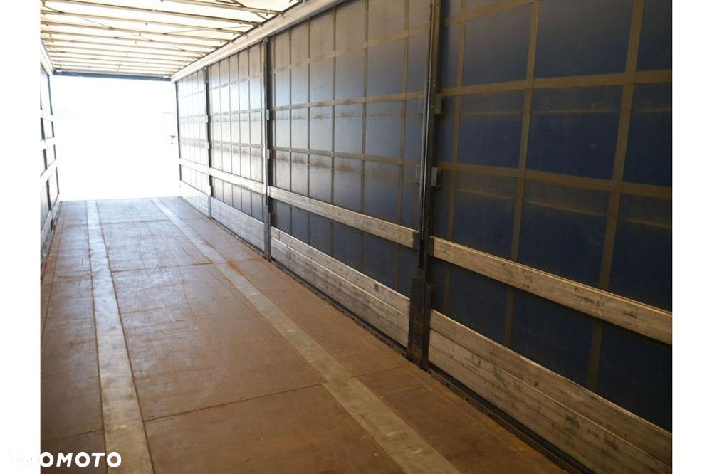 Inny Kögel Trailer Curtainsider Sliding Roof Straight - 13