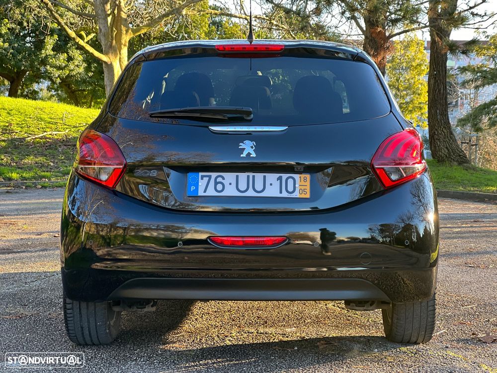 Peugeot 208 1.2 PureTech Style - 4
