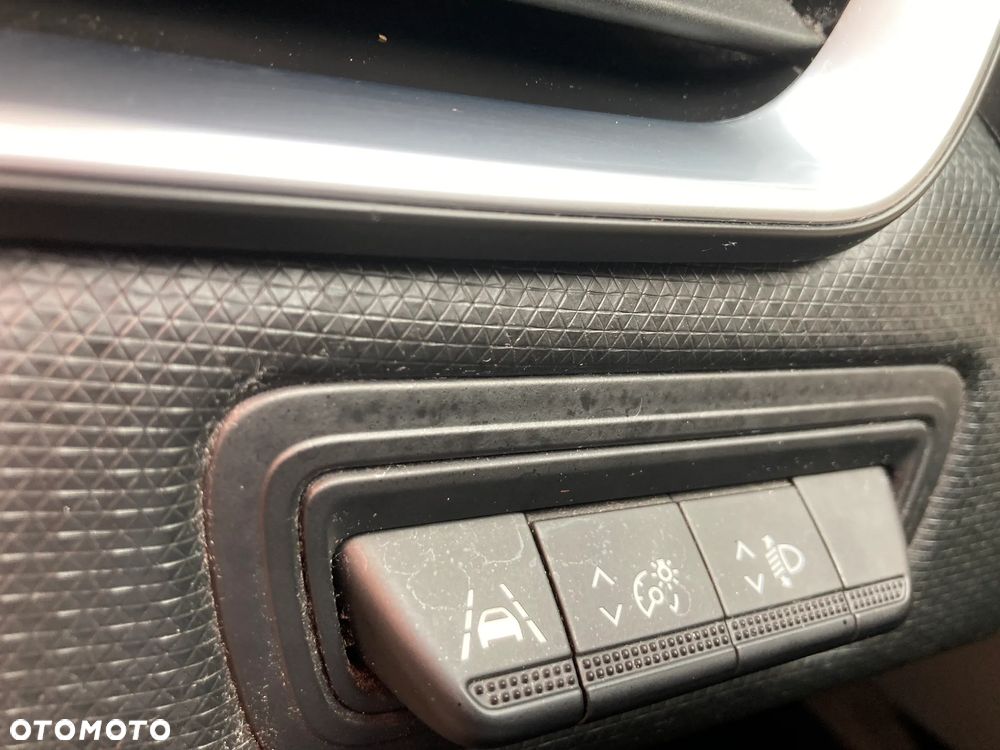 Renault Clio 1.0 TCe Intens - 20