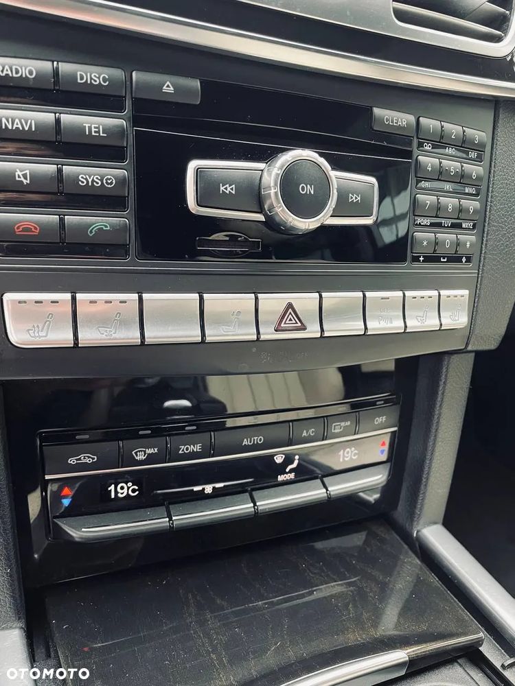 Mercedes-Benz Klasa E - 14