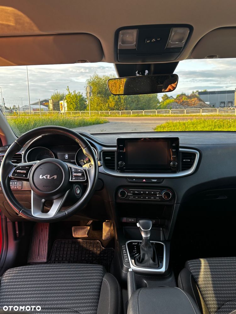 Kia Ceed 1.5 T-GDI M DCT - 6