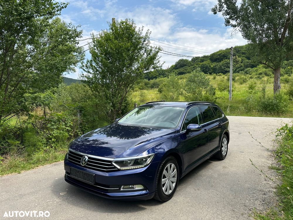Volkswagen Passat 2.0 TDI DSG Comfortline - 1