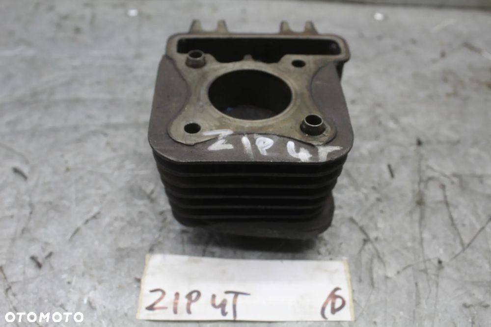 Piaggio Zip 50 4t  Cylinder tłok
