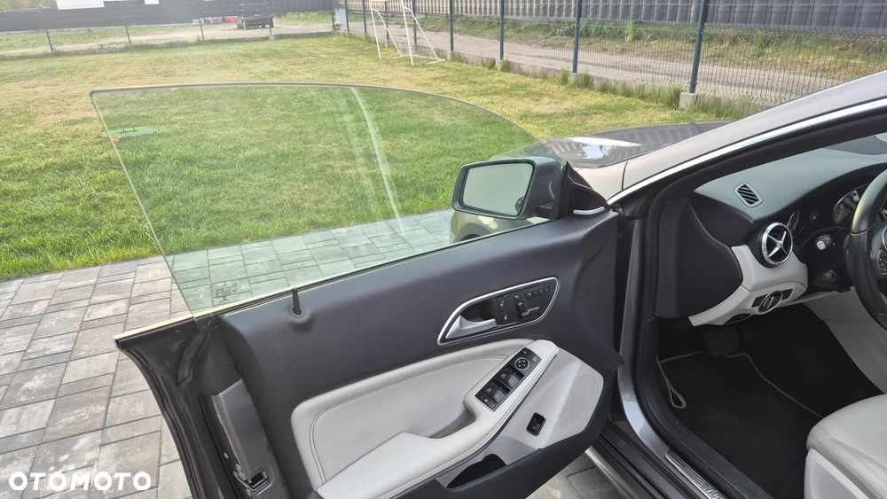 Mercedes-Benz CLA 250 7G-DCT Edition 1 - 15