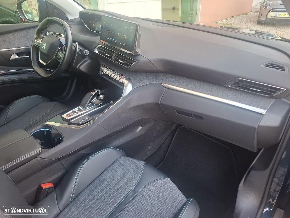 Peugeot 3008 1.6 Hybrid Allure e-EAT8 - 41