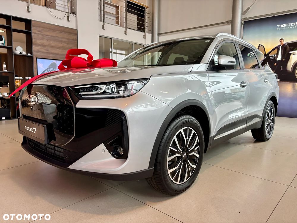 Chery Tiggo 7 1.5 T-GDI Super Hybrid Premium DHT - 10