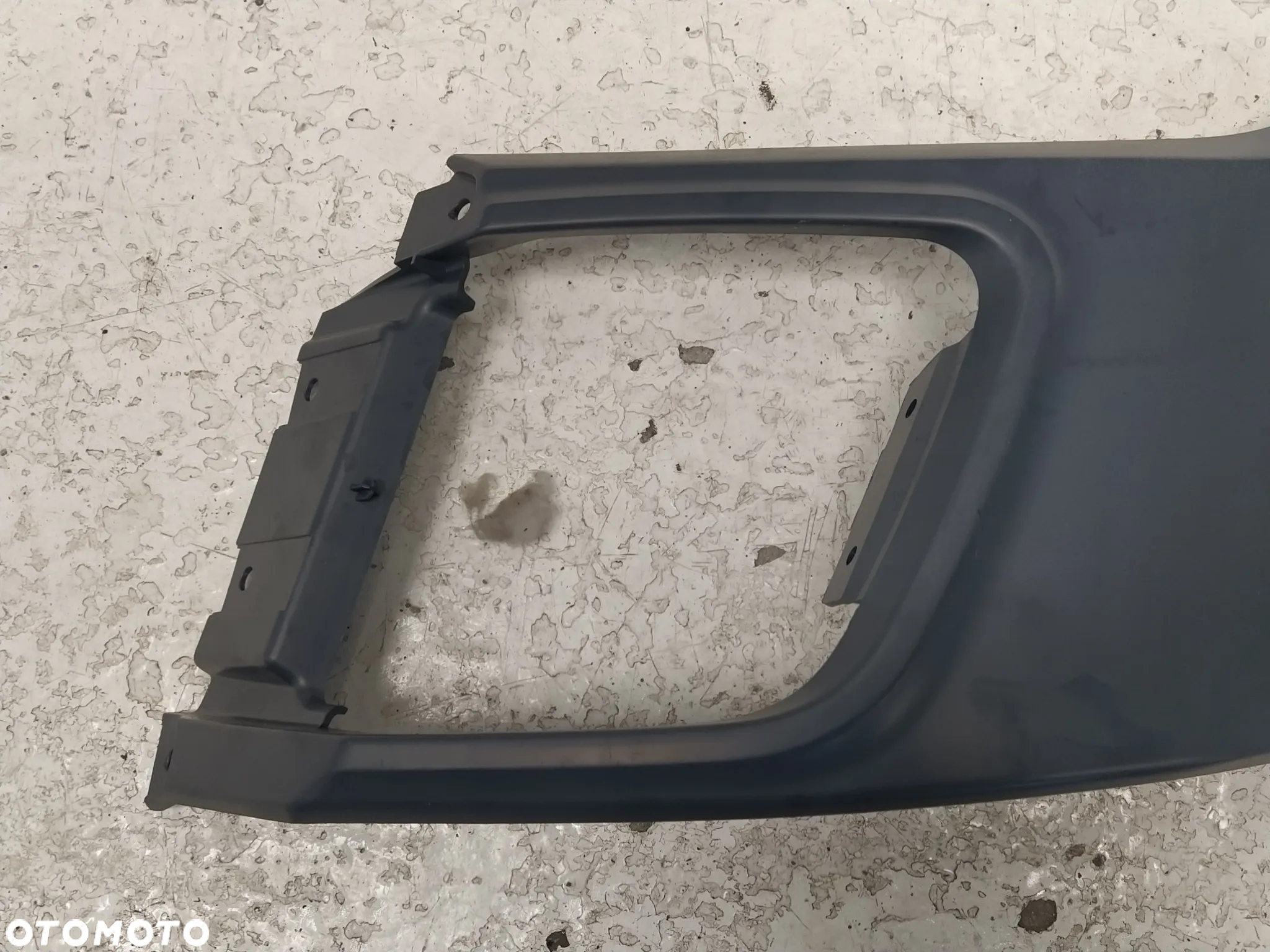 RANGE ROVER EVOQUE L538 DYNAMIC LISTWA ZDERZAKA NAKŁADKA OSŁONA WYDECHU PRAWY TYŁ TYLNA ORYGINAŁ - 4