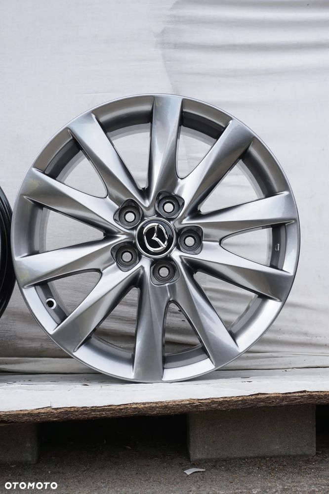 Mazda OE 5x114,3 17 7,5J et50 9965167570 stan bdb - 6