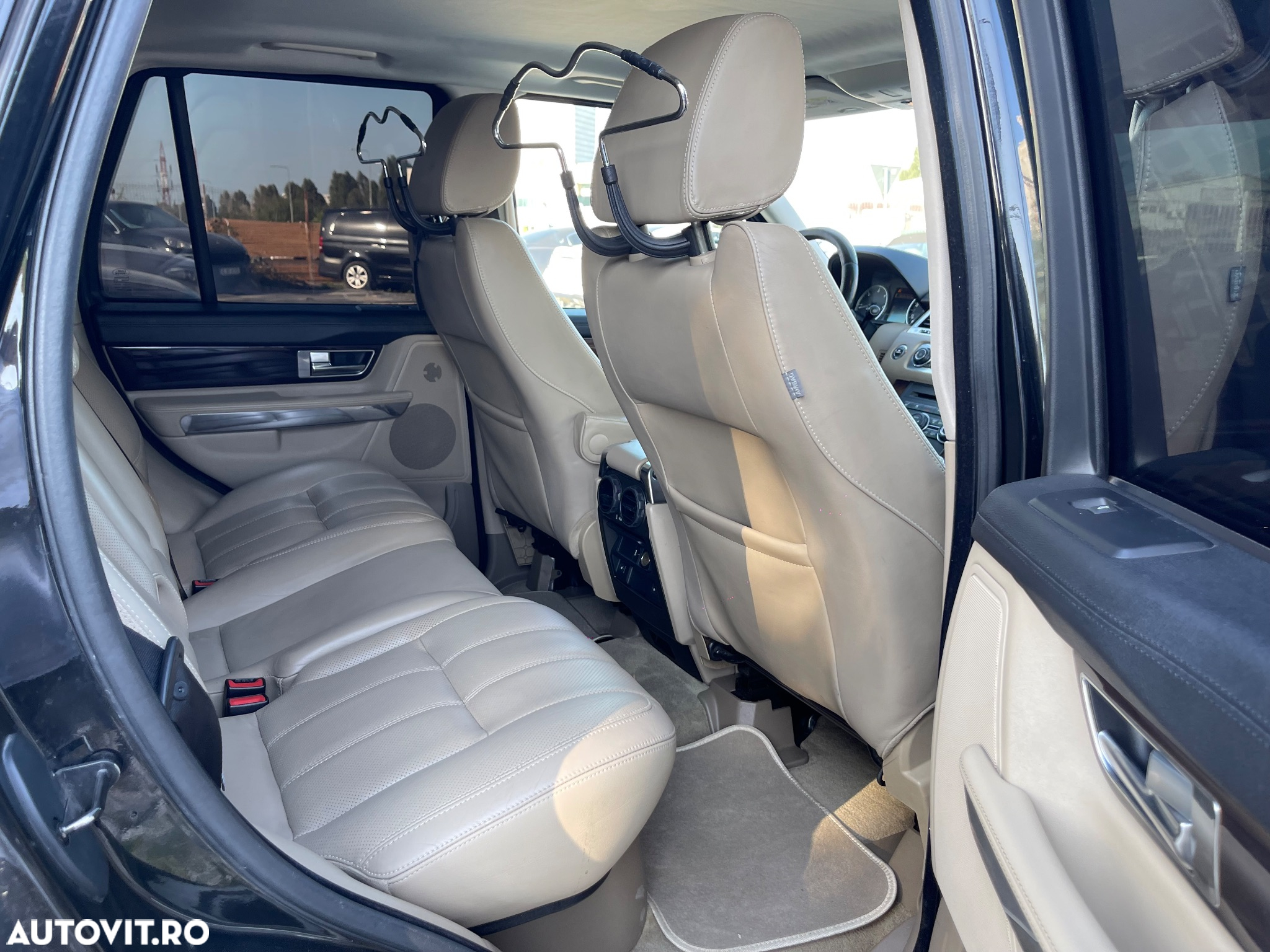 Land Rover Range Rover Sport 3.0 TDV6 HSE Aut - 4