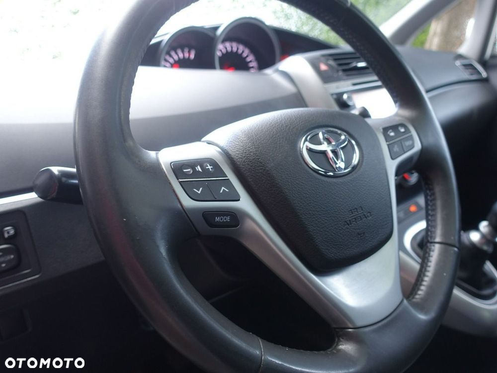 Toyota Verso 1.6 Active - 16