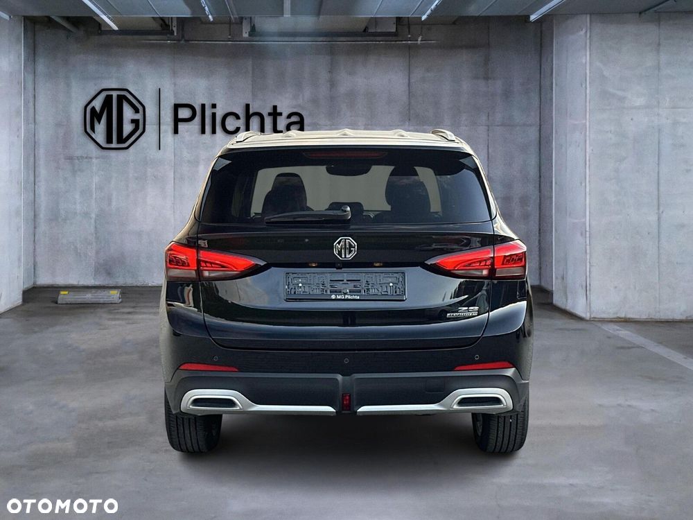 MG ZS Hybrid+ - 6