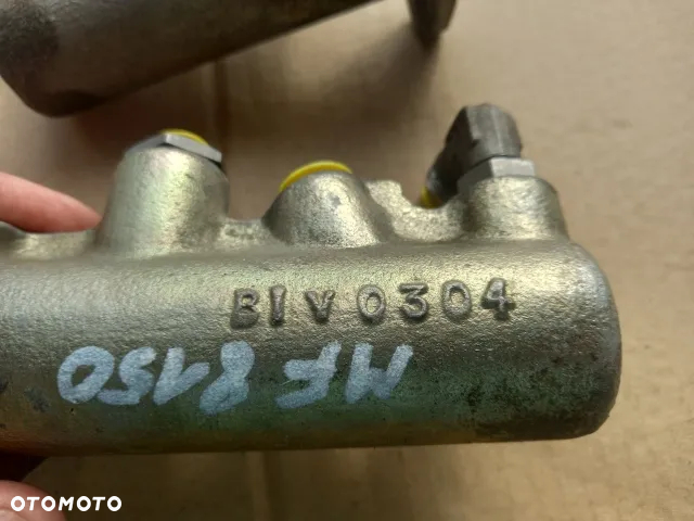 Pompka hamulcowa Lucas 3384685M3 Massey 8150 - 3