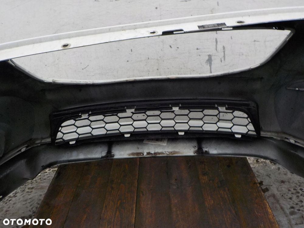 748 VOLVO C30 R-DESIGN LIFT ZDERZAK PRZÓD PRZEDNI - 8