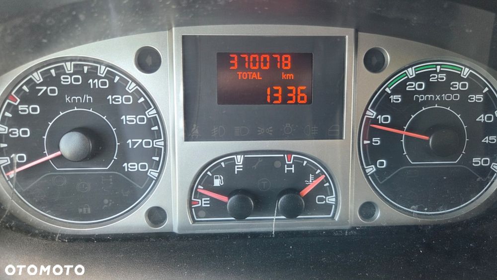 Iveco DAILY 35C15 - 8