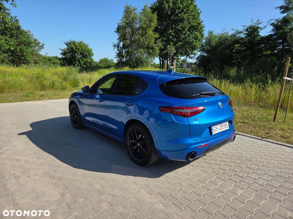 Alfa Romeo Stelvio 2.0 Turbo Veloce Q4 - 4