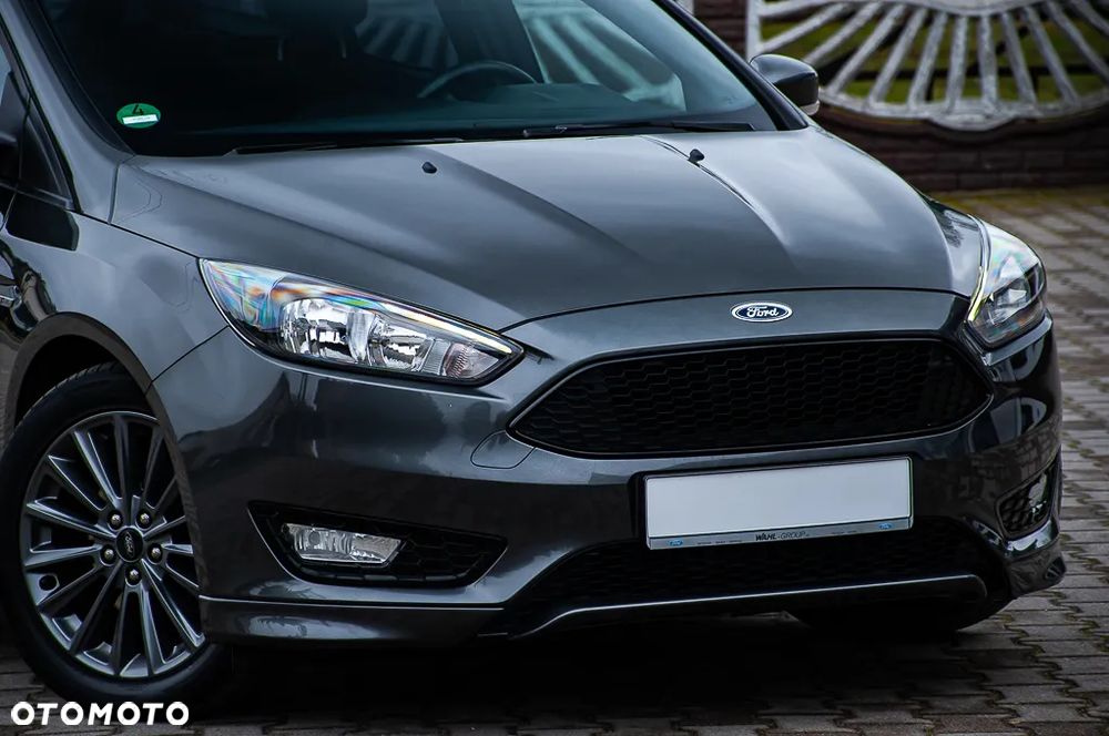 Ford Focus 1.5 EcoBoost Titanium ASS - 2