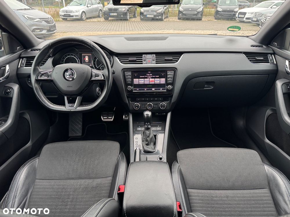Skoda Octavia 2.0 TDI (Green tec) DSG RS - 27