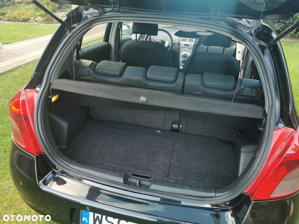 Toyota Yaris - 20