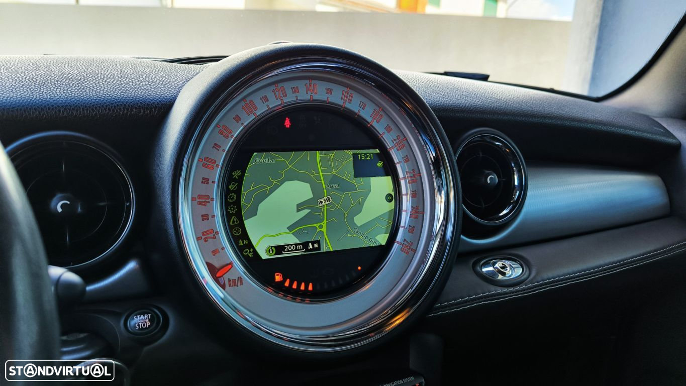 MINI Cabrio Cooper D - 8