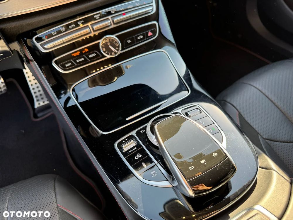 Mercedes-Benz CLS AMG 53 4Matic AMG Speedshift 9G-TRONIC - 28