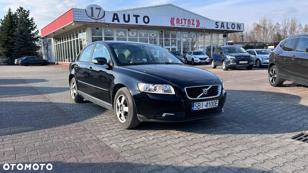 Volvo S40 1.6 Momentum - 5