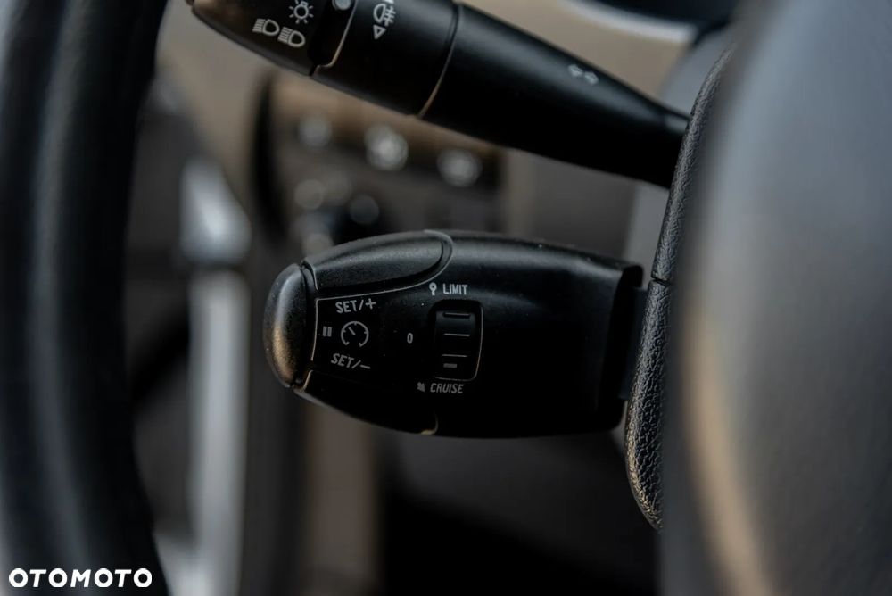 Peugeot Partner 1.6 BlueHDi Outdoor - 25