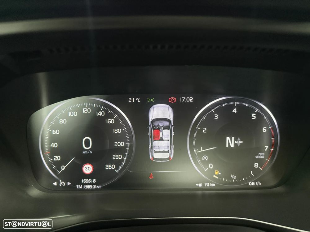 Volvo XC 40 1.5 T2 Momentum Plus - 12