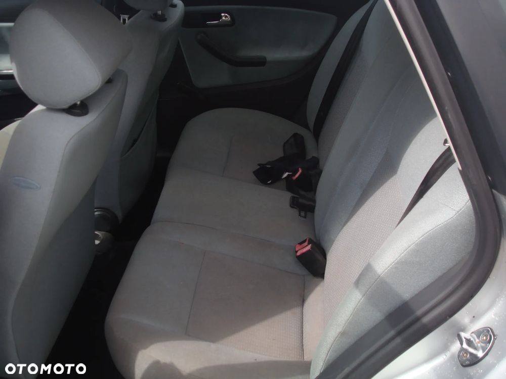 Seat Ibiza 1.4 16V Comfort Edition - 14
