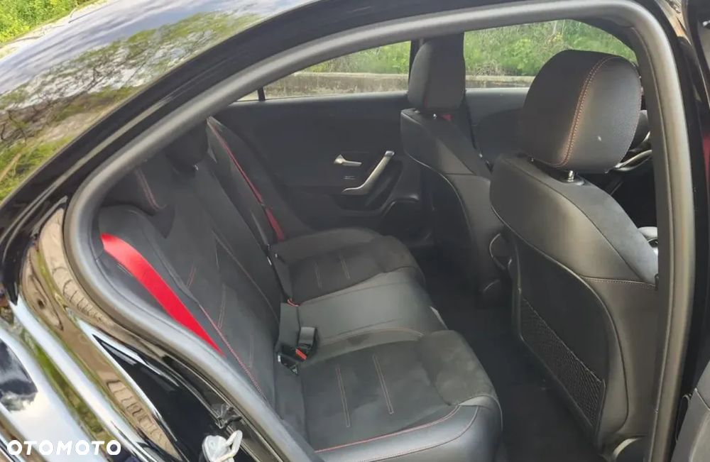 Mercedes-Benz Klasa A AMG 35 4Matic AMG Speedshift DCT 7G - 9