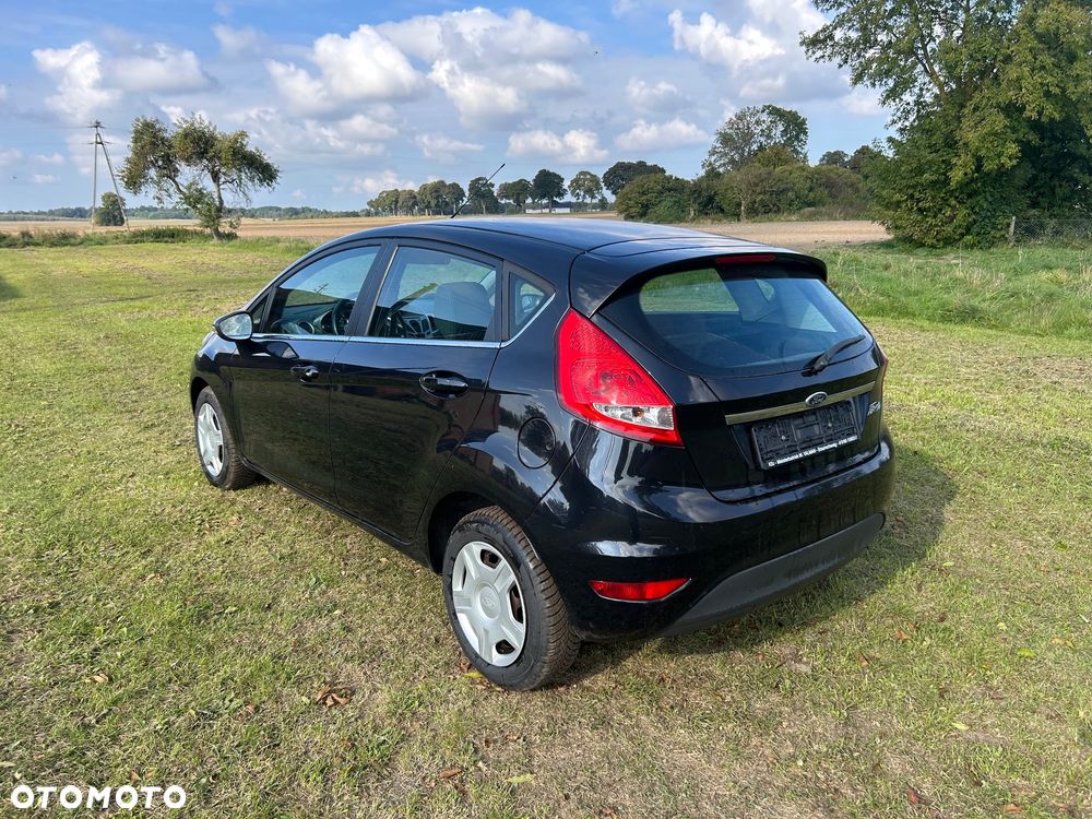 Ford Fiesta 1.4 Titanium - 4