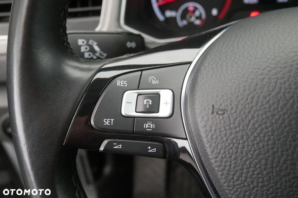 Volkswagen T-Roc 1.5 TSI ACT Advance DSG - 21