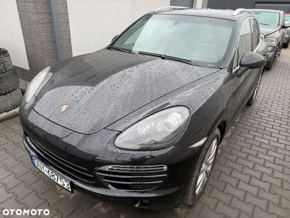 Porsche Cayenne - 10