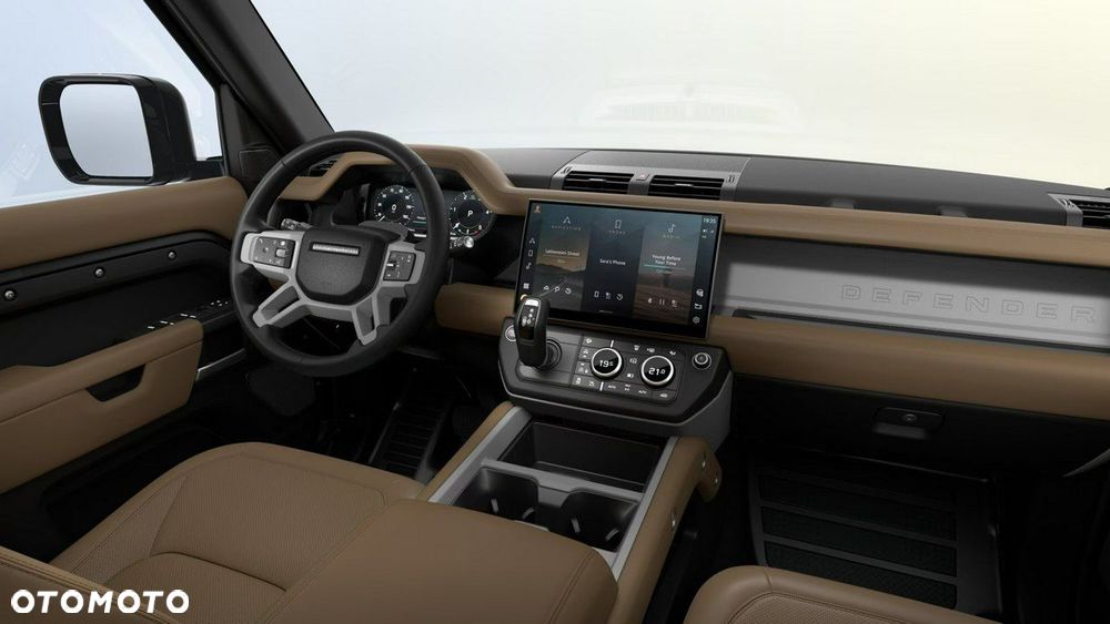 Land Rover Defender - 6