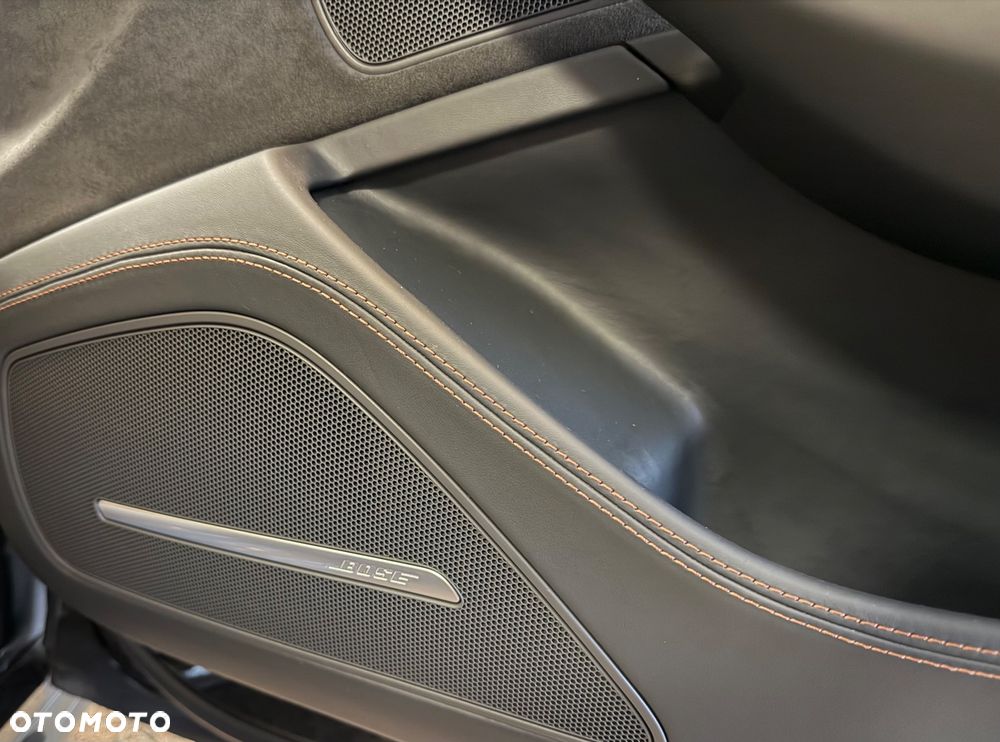 Audi S8 - 28
