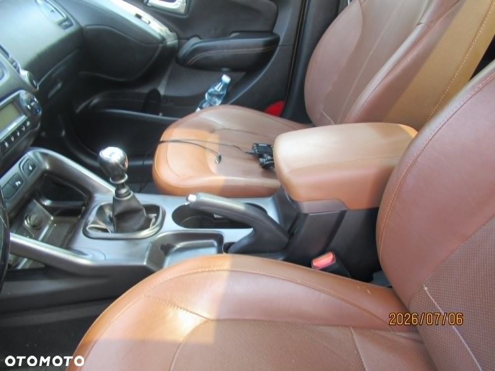 Hyundai ix35 1.6 GDI Comfort 2WD - 18