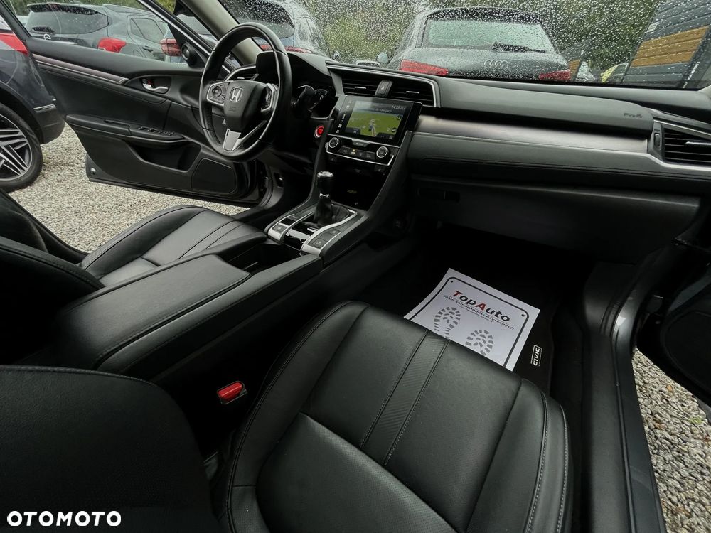 Honda Civic 1.5 i-VTEC Turbo Executive - 16