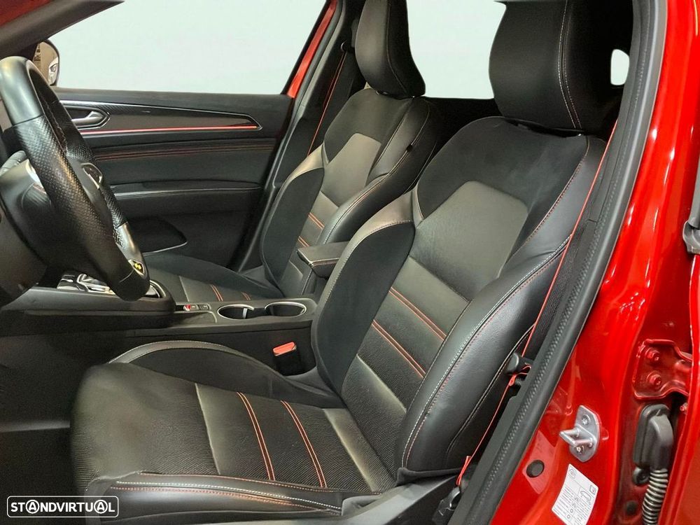 Renault Arkana 1.6 E-Tech R.S.Line - 15