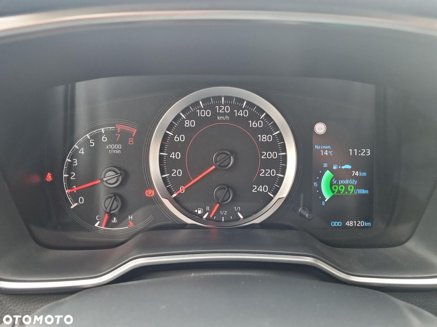 Toyota Corolla 1.5 Comfort - 17