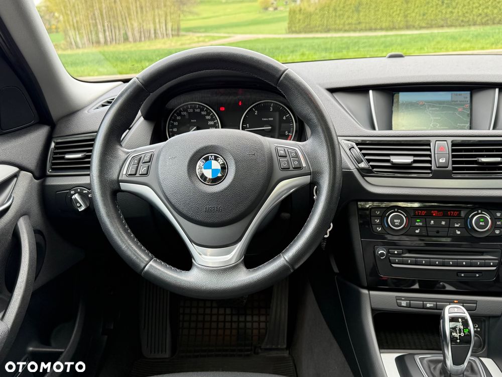 BMW X1 sDrive18d - 25