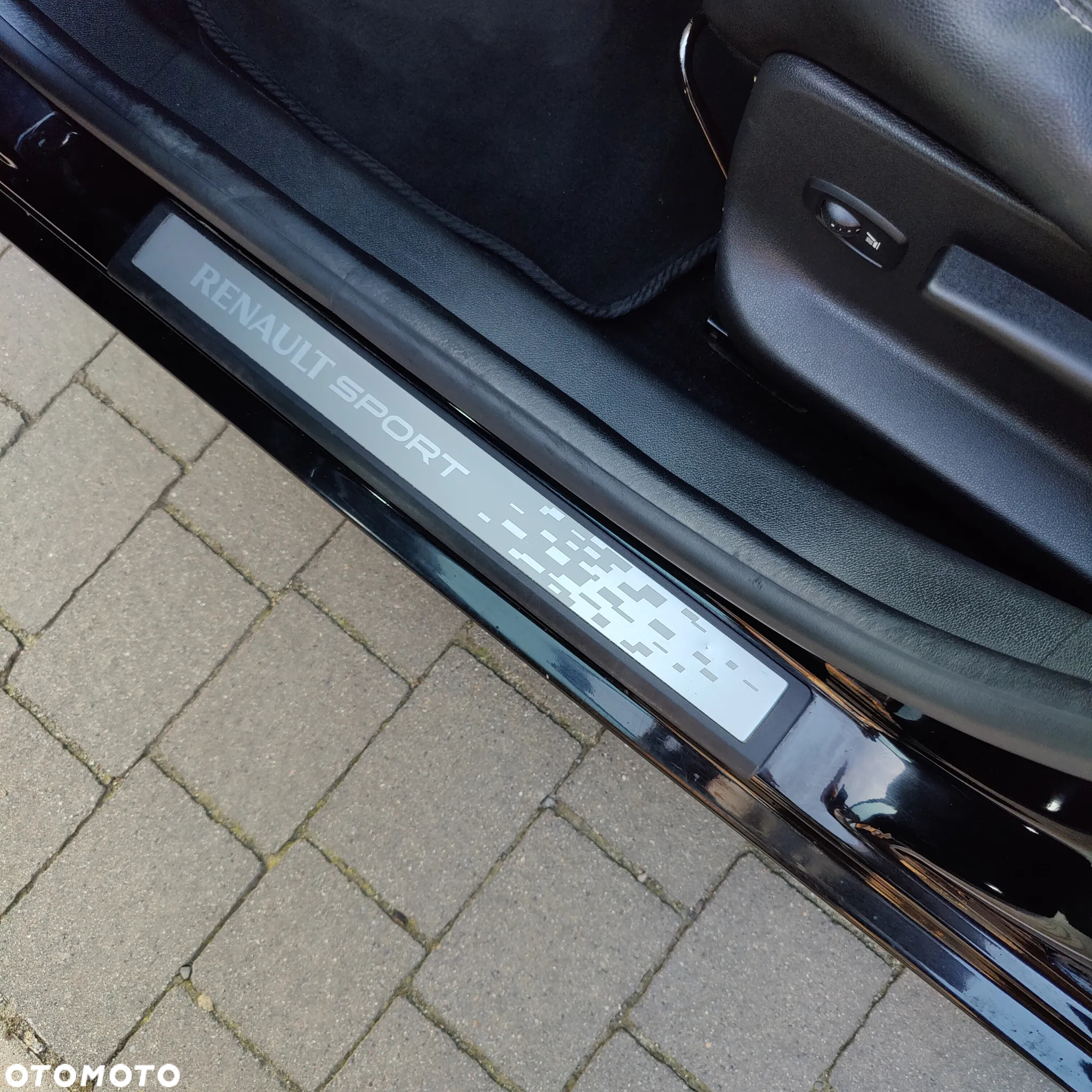 Renault Megane Grandtour TCe 180 GT - 12