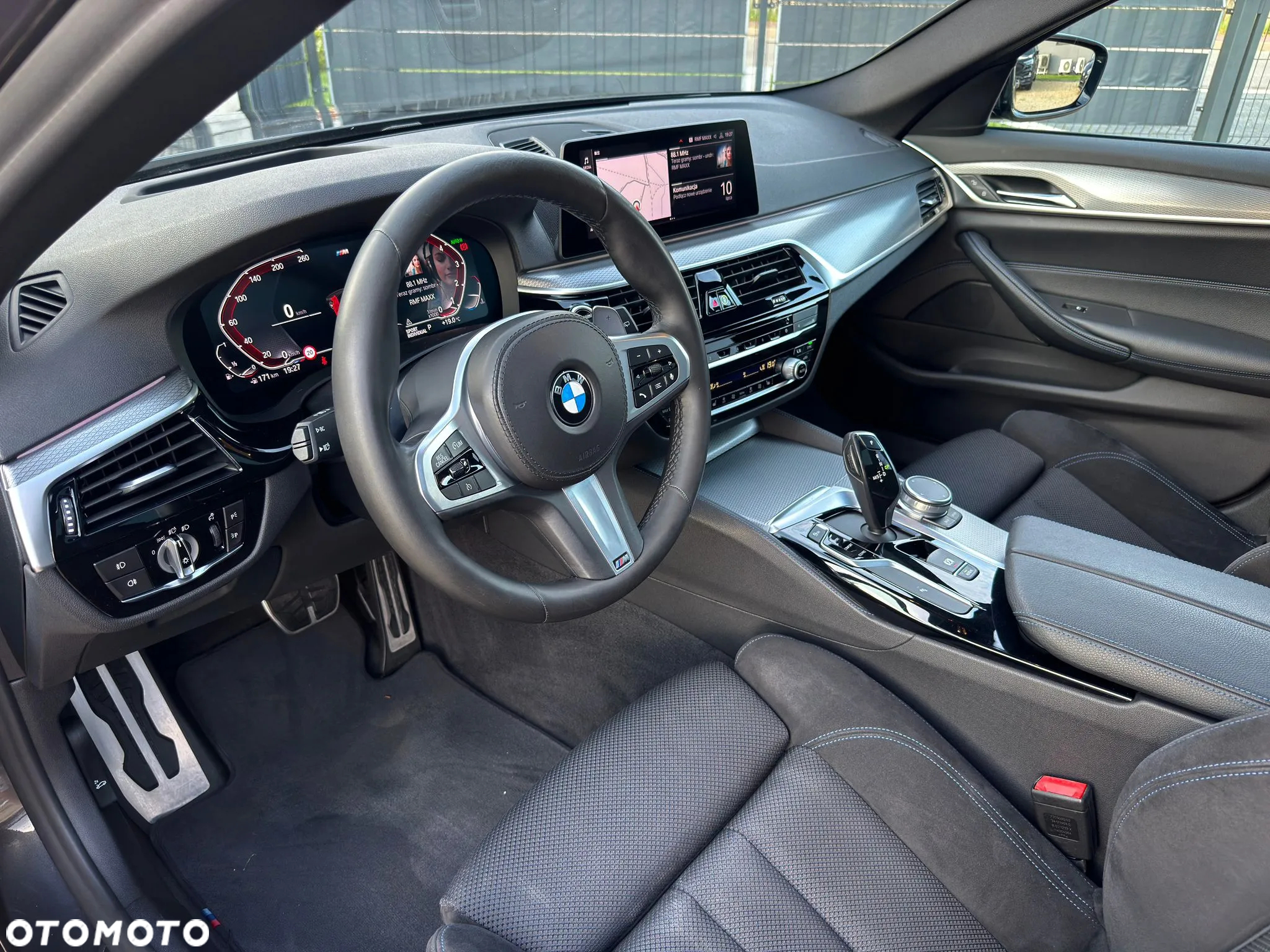 BMW Seria 5 530i M Sport sport - 21