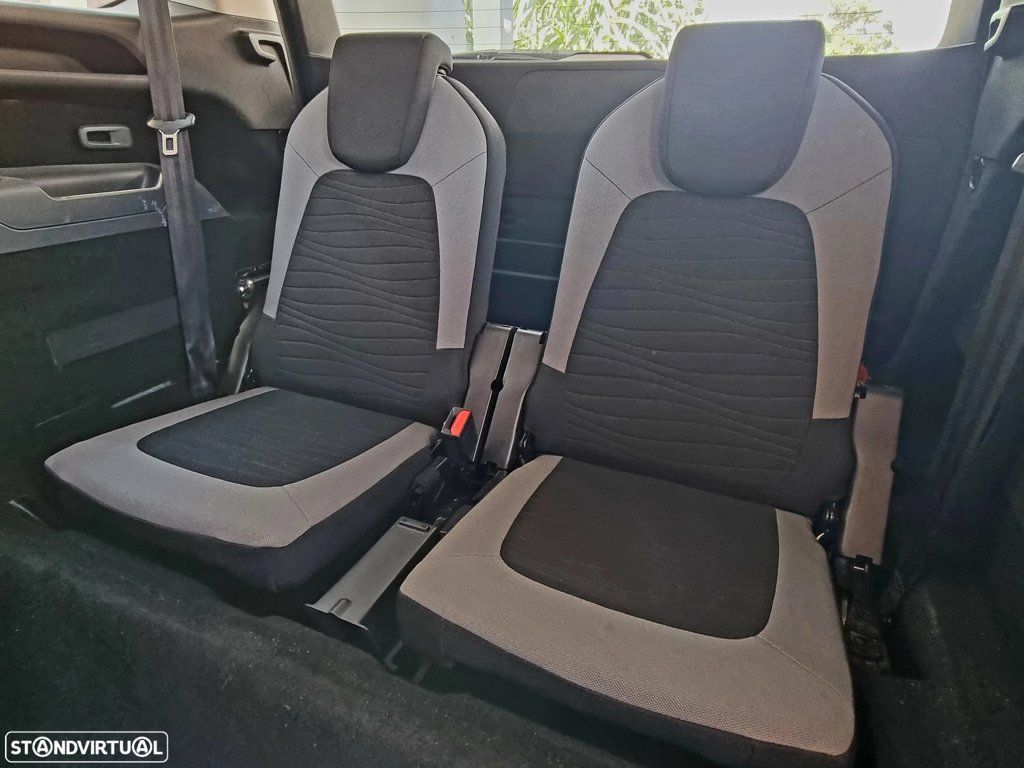 Citroën C4 Grand Picasso 1.6 HDi Seducion CMP6 - 13
