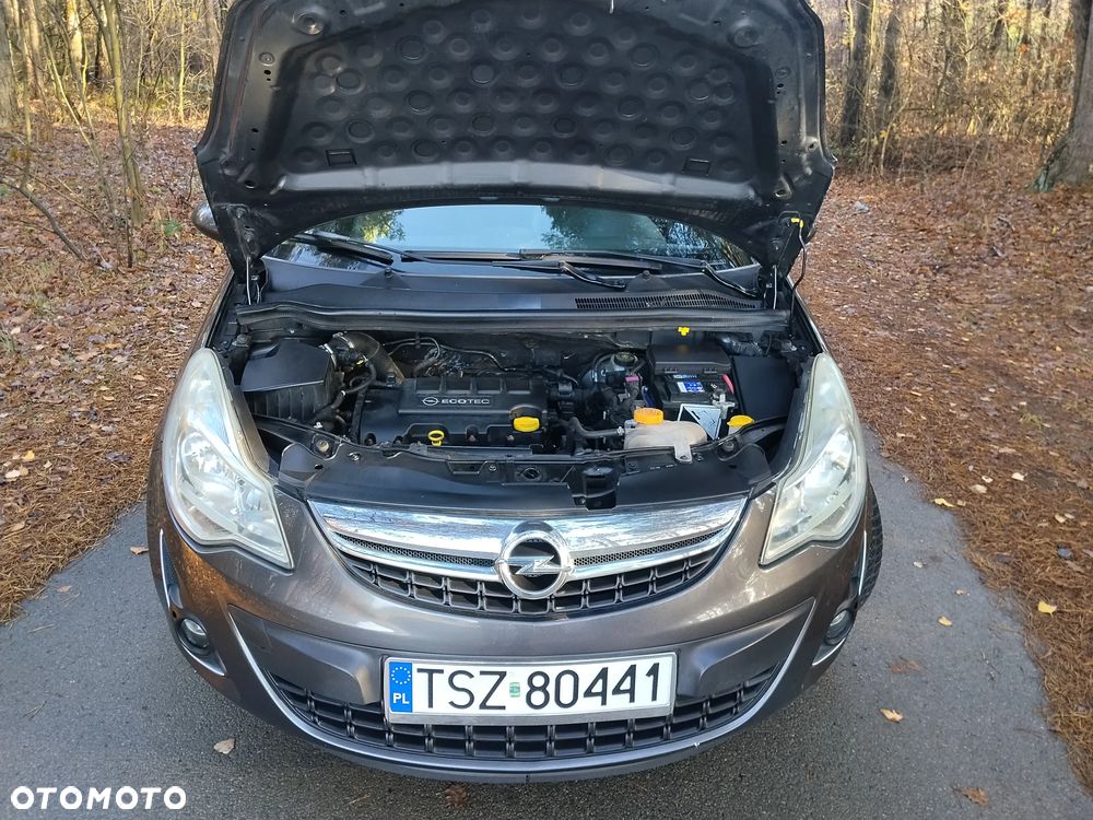 Opel Corsa 1.4 16V Color Edition - 18