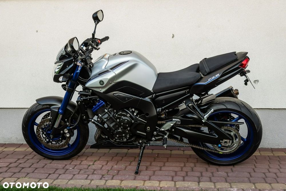 Yamaha FZ - 6