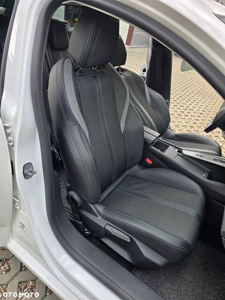 Peugeot 308 BlueHDi FAP 130 EAT8 Stop & Start Allure Pack - 36